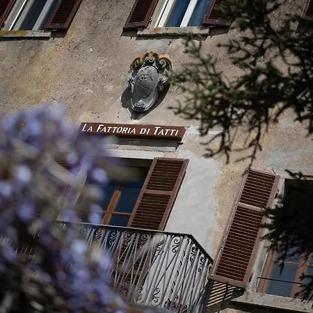 La Fattoria Di Bed & Breakfast 3*