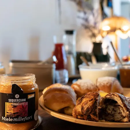 Bed & Breakfast La Fattoria Di Tatti