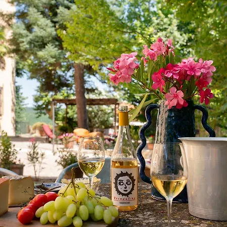 La Fattoria Di Bed & Breakfast Tatti