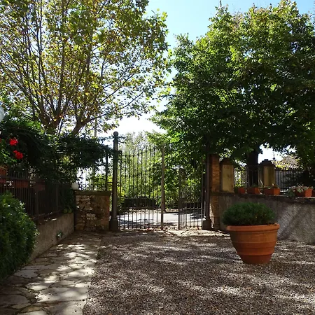 La Fattoria Di Bed & Breakfast